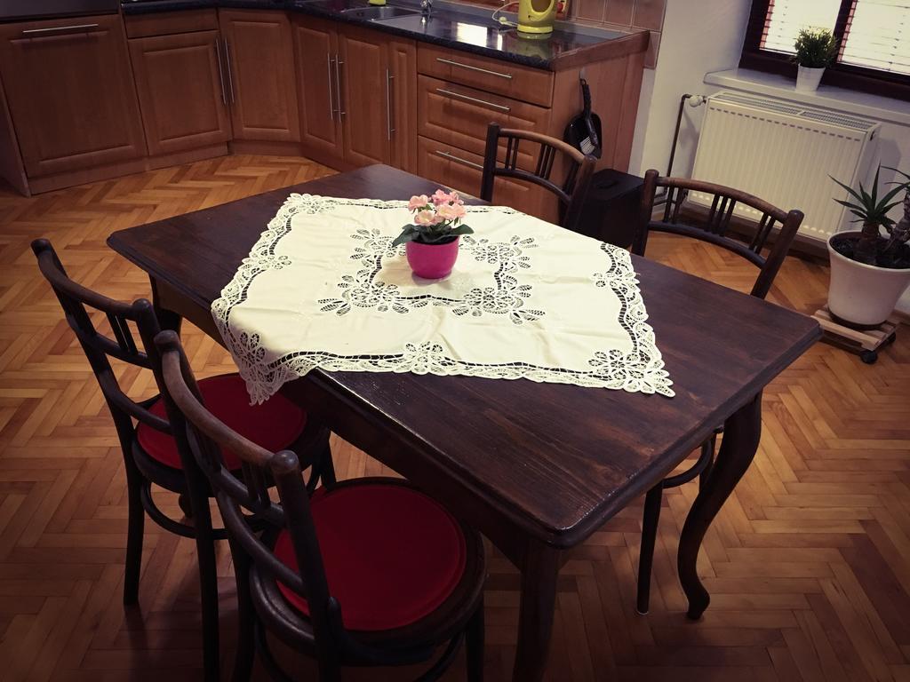 Kutná Hora Apartment Bagian luar foto